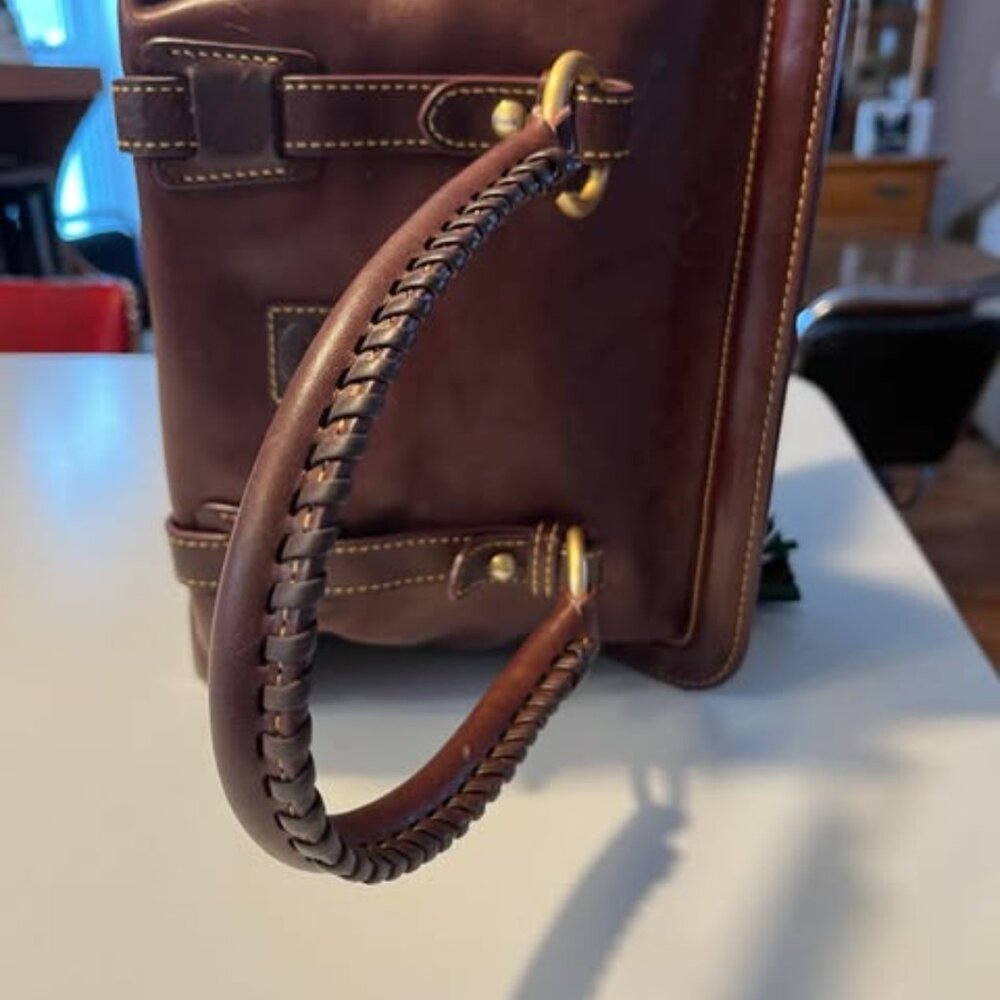 Dooney & Bourke Florentine Mitchell in Chestnut